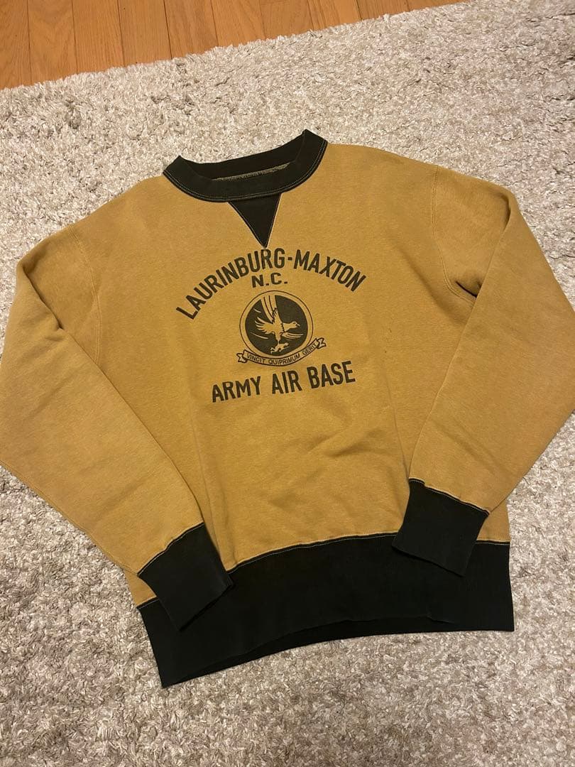 Cushman スウェット