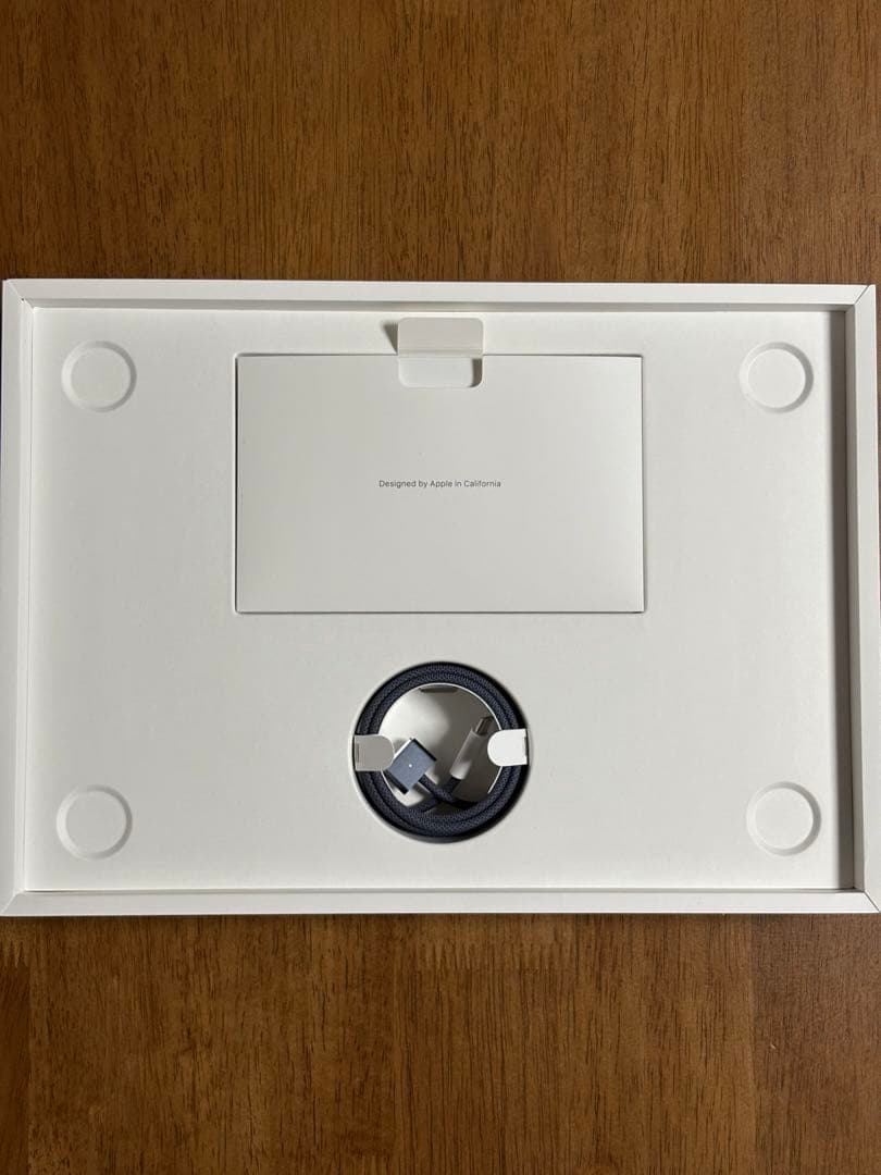 MacBook Air M2 USキーボード 8GBメモリ 256GB SSD