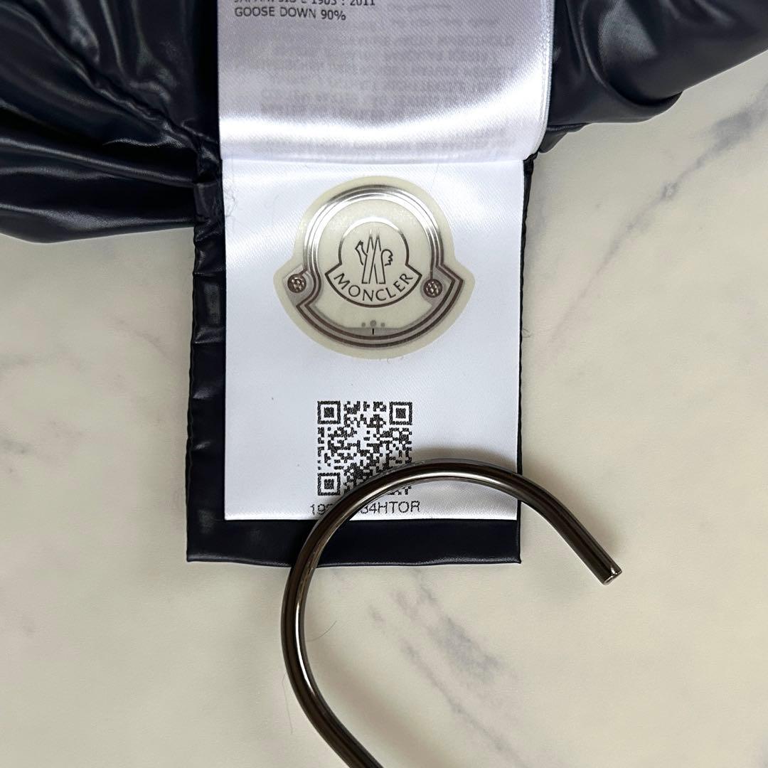 極美品 モンクレール モカ ダウンジャケット ワッペン ネイビー MOKA