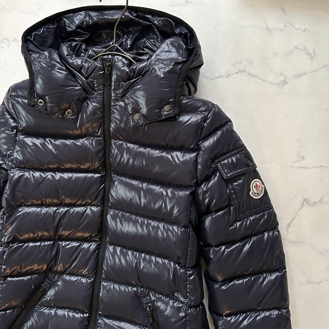 極美品 モンクレール モカ ダウンジャケット ワッペン ネイビー MOKA