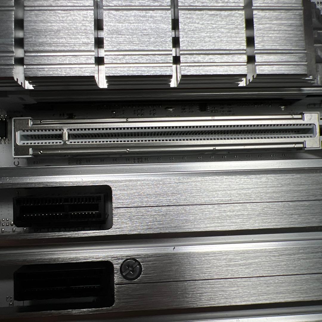 ASUS TUF Gaming Z890-PRO WIFI マザーボード