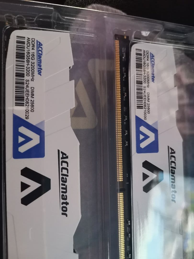 DDR4 メモリ 3200MHz 32GB (2x16GB) ホワイト
