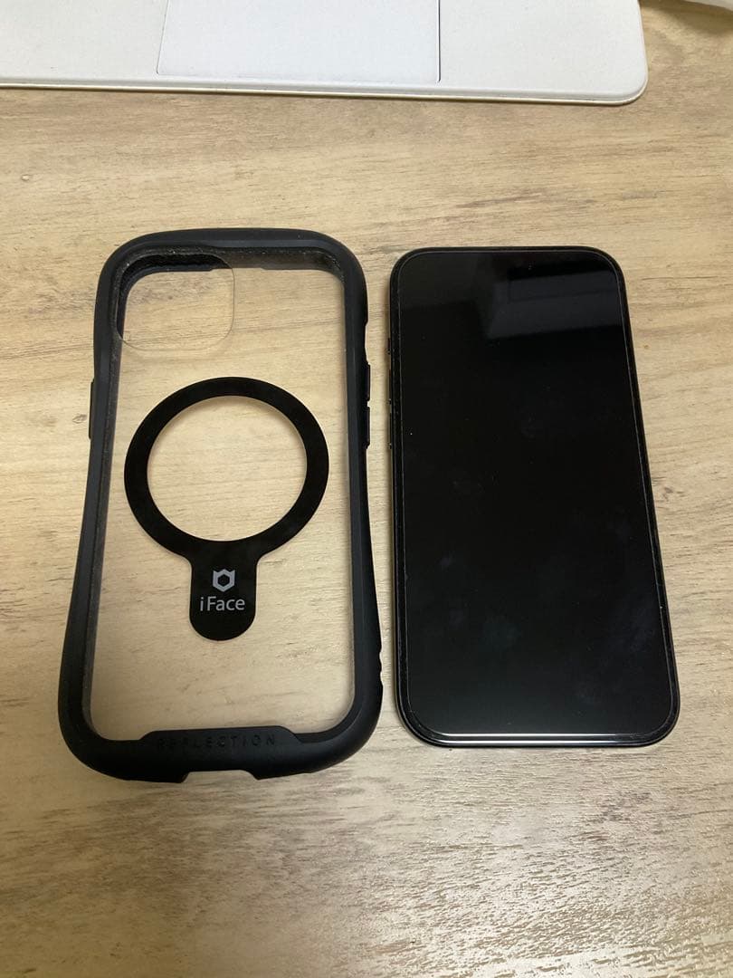iPhone15 256gb SIMフリー ブラック美品、iFaceケース付き