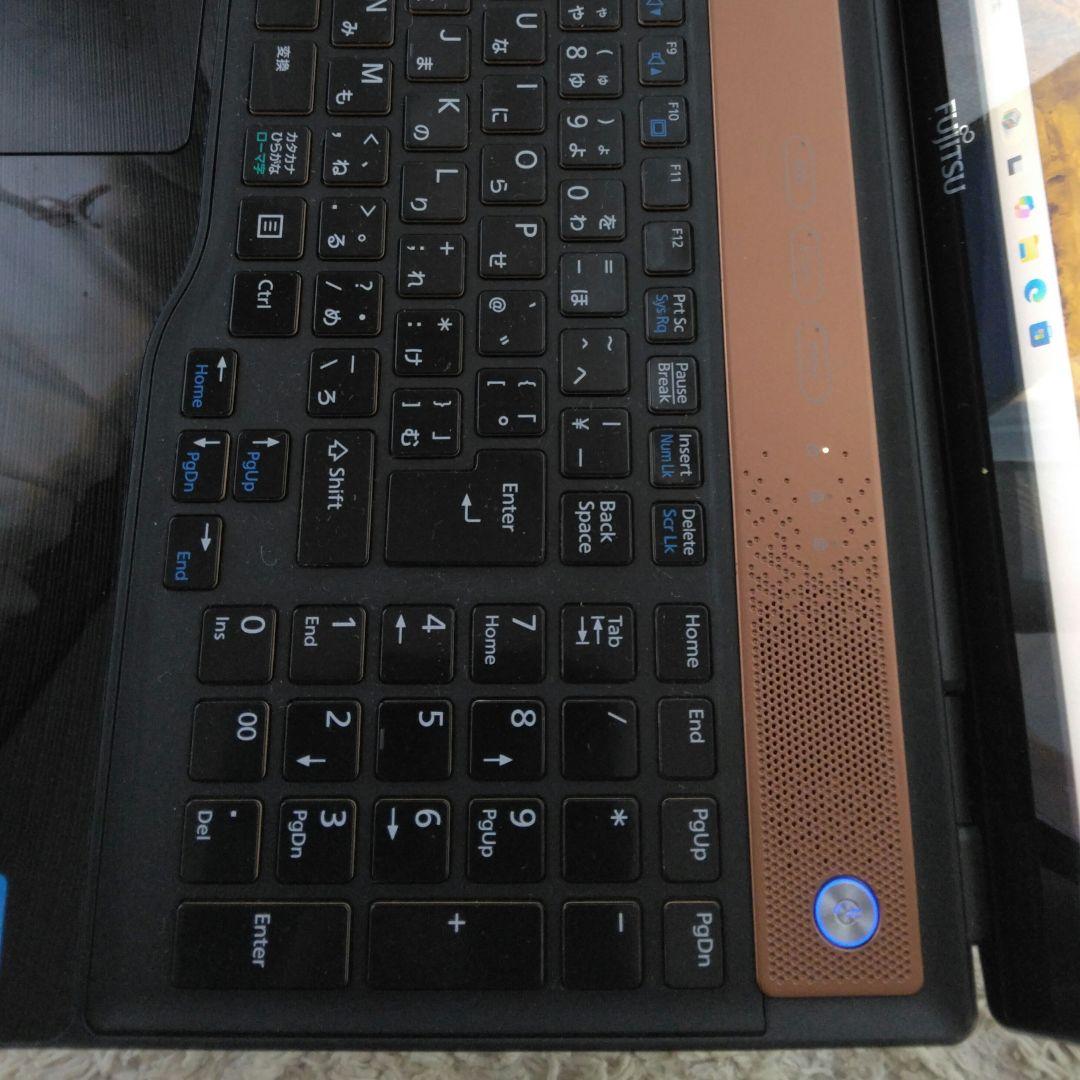 千６９ 特価 高性能CPU i7 メモリ8GB　Office ノートパソコン