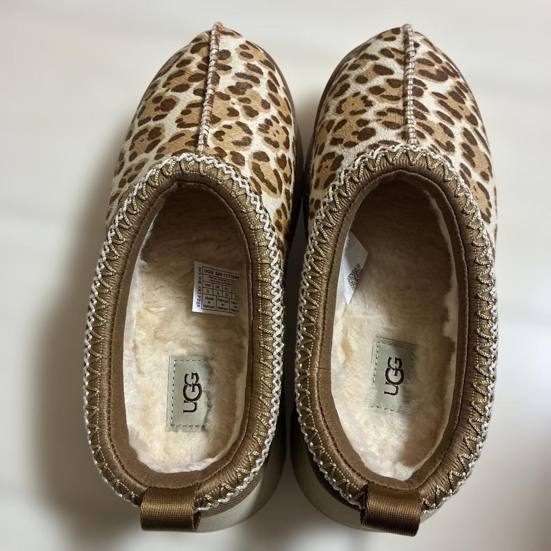 UGG W TAZZ PLAINS / アグ タズ プレインズ 23cm