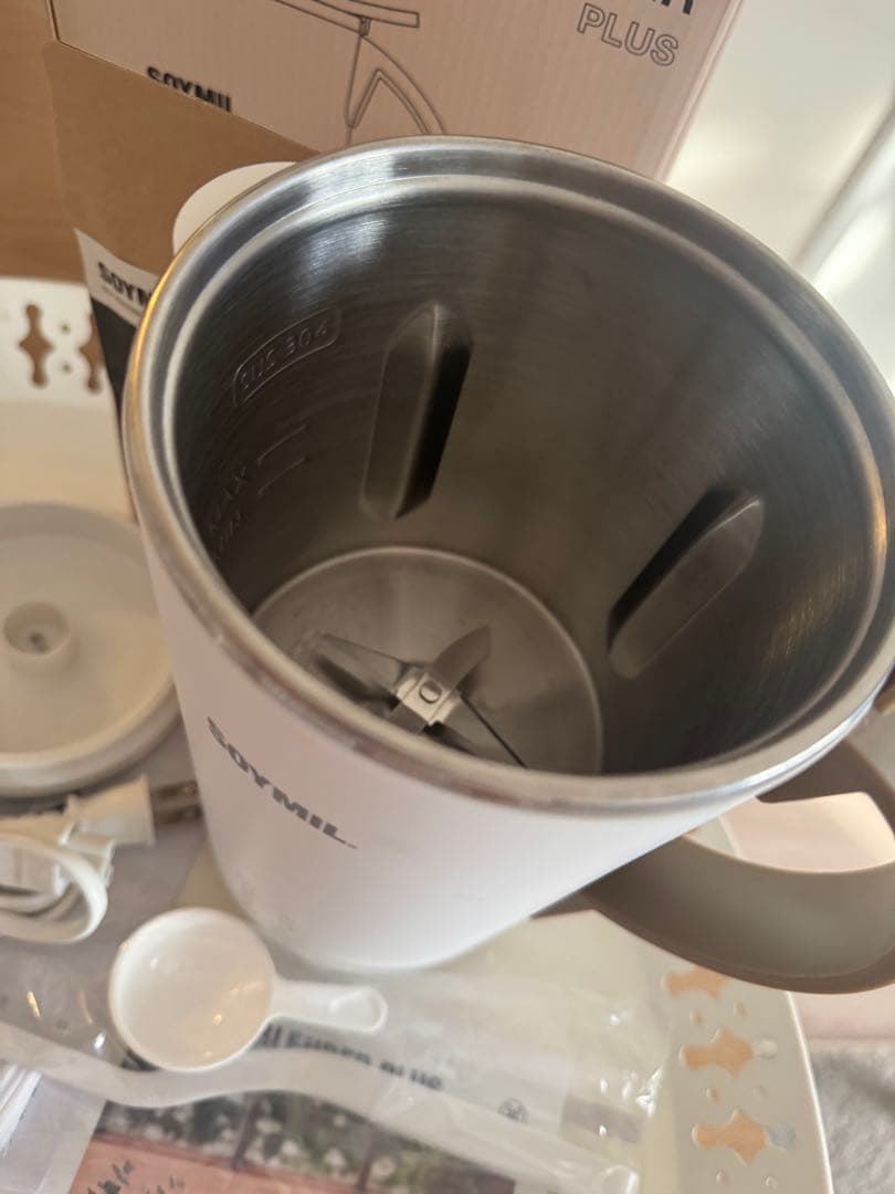 【豆乳メーカー】ソイミル　SOYMILブレンダー➕ 大豆（一人娘）