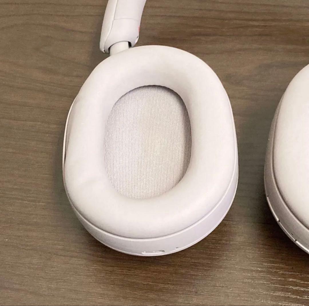 ★美品★ SONY WH-1000XM5 スモーキーピンク