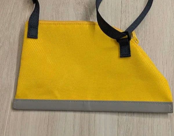 ゆ*な様 ドクターイエロー　ファミリア　サコッシュ　新幹線