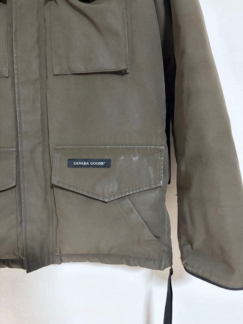   ダウンジャケット KAMLOOPSカムループス　カーキ