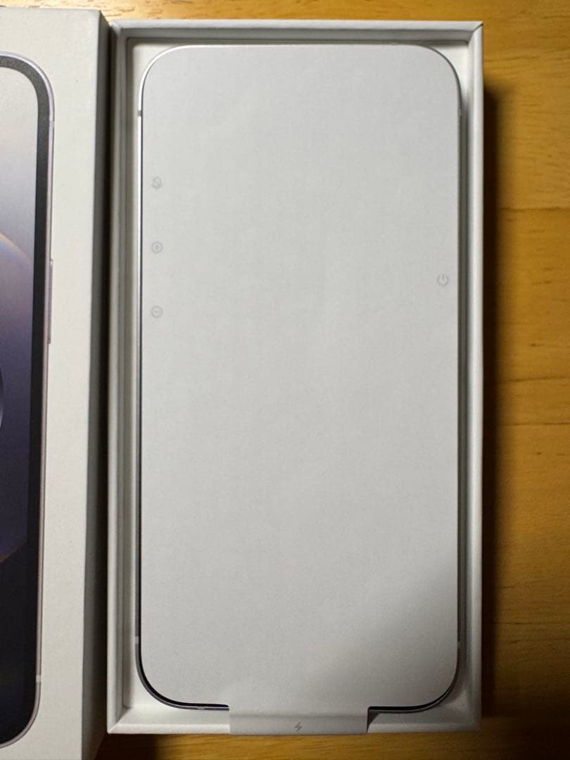 iPhone16e ホワイト 白 128GB SIMフリー 2026年2月購入