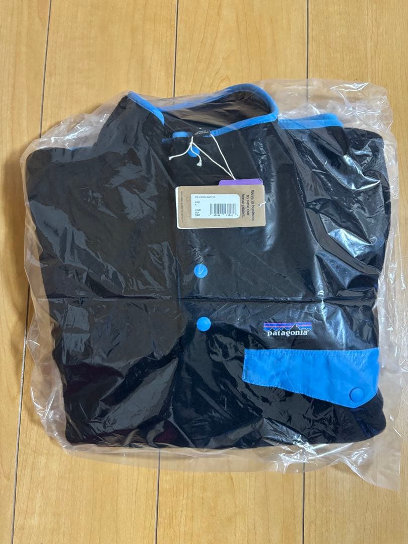 コ*♡様 ★新品　希少　タグ付き　パタゴニア シンチラ スナップT ブラック/ブ