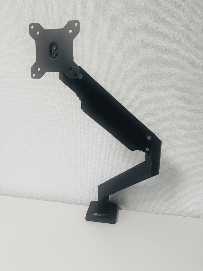 AVLT PC モニターアーム 17~43インチ対応 耐荷重1-15kg ①