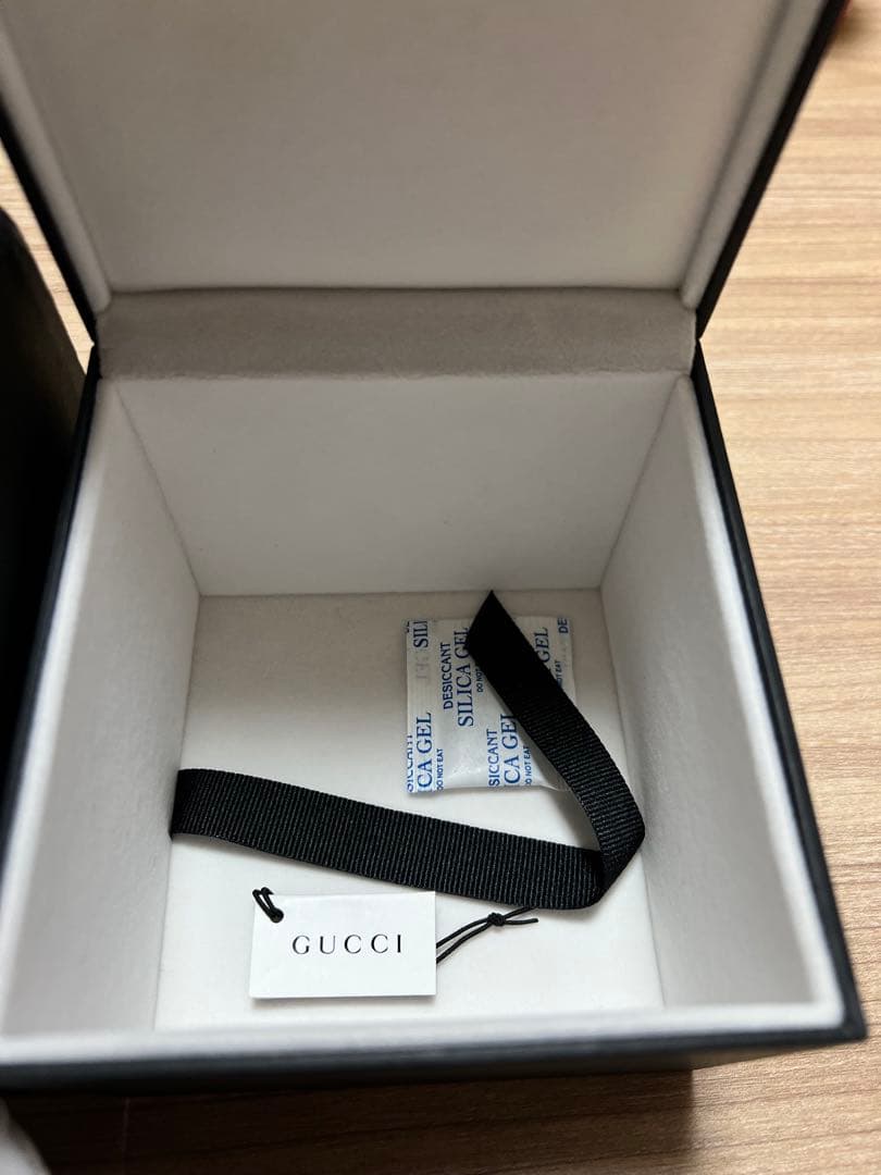 GUCCI 腕時計 クォーツ YA014513 レディース