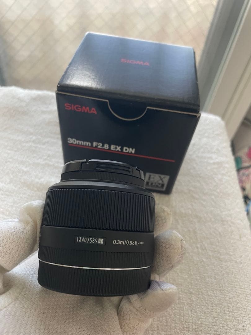 SIGMA 30mm F2.8 EX DN Eマウントレンズ