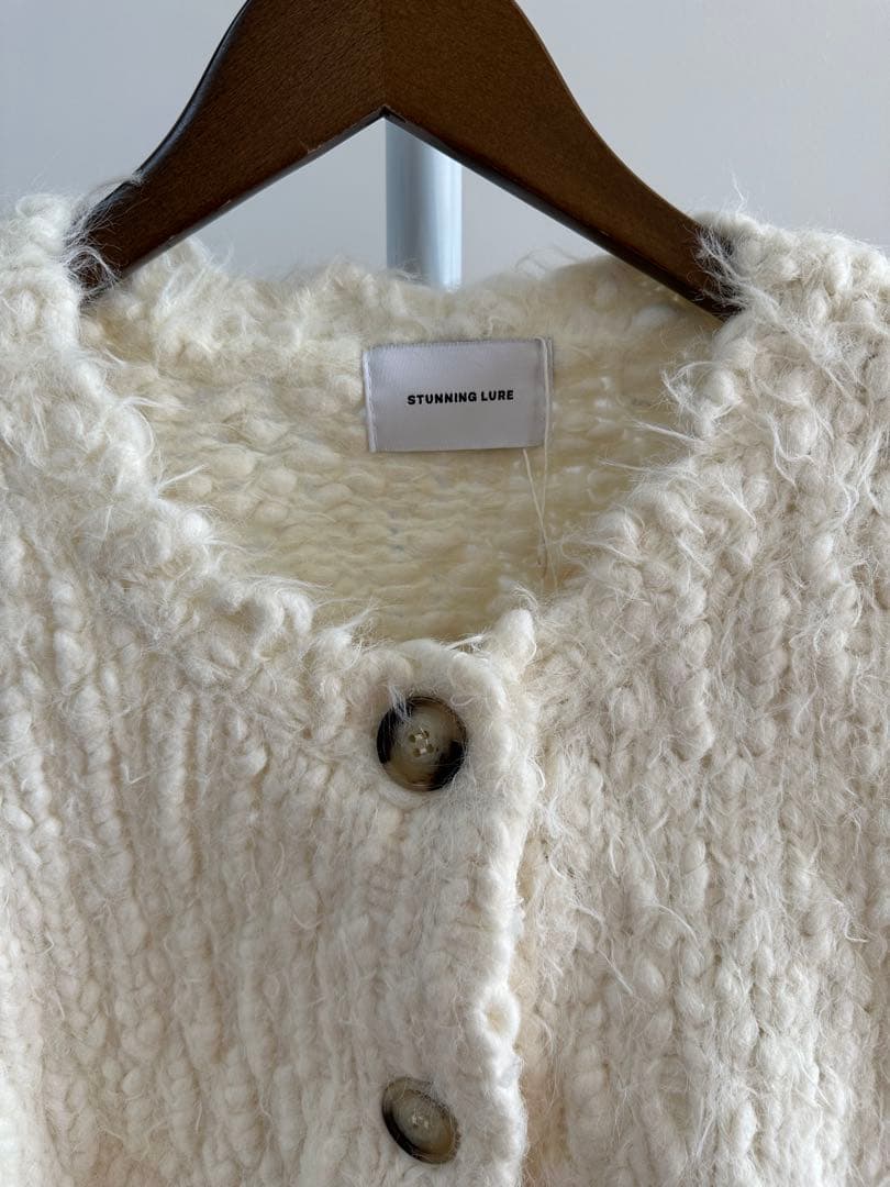 スタニングルアー 新品紙タグ付き⭐️スラブフェザーカーディガンウールコートアウター