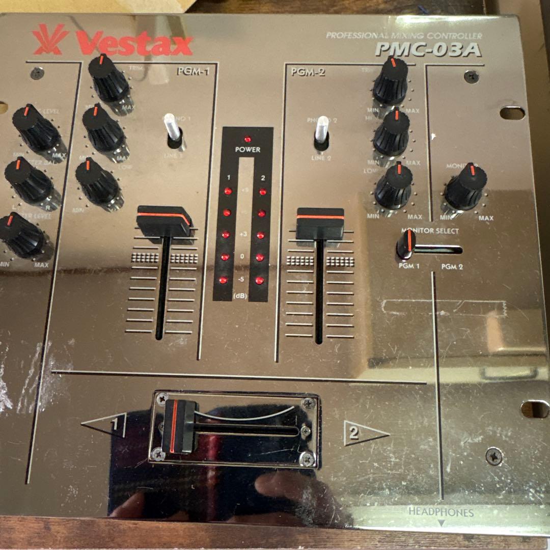 DJミキサー\"VESTAX\"PMC-03A純正アダプターつき！通電確認済み！