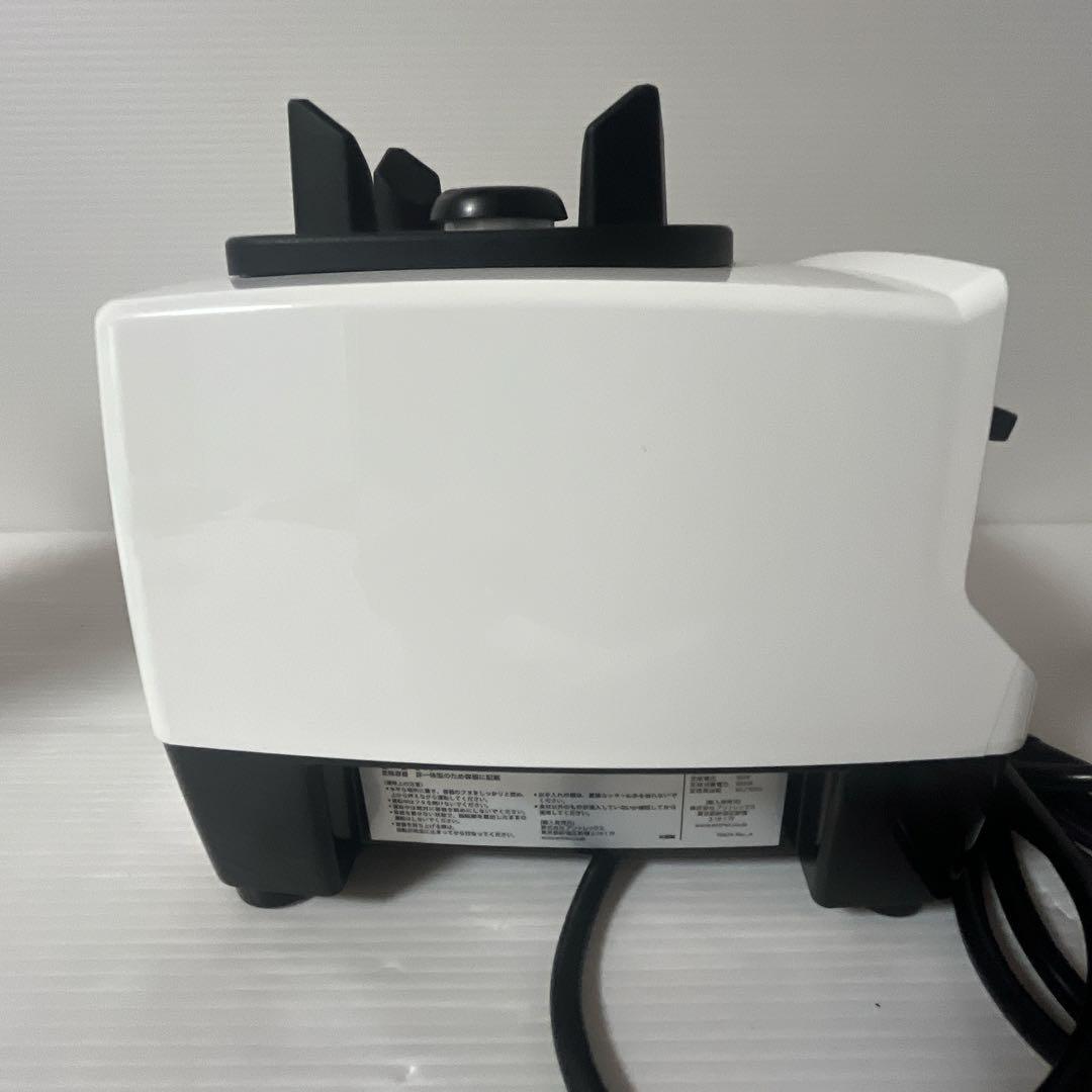 バイタミックス Vitamix VM0111 ホワイト　ミキサー