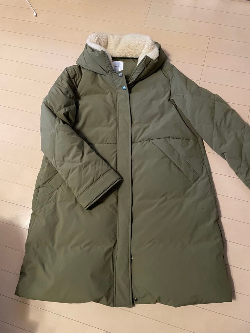 ゴールデンベア　ファー付きダウンコート本日お値下げ