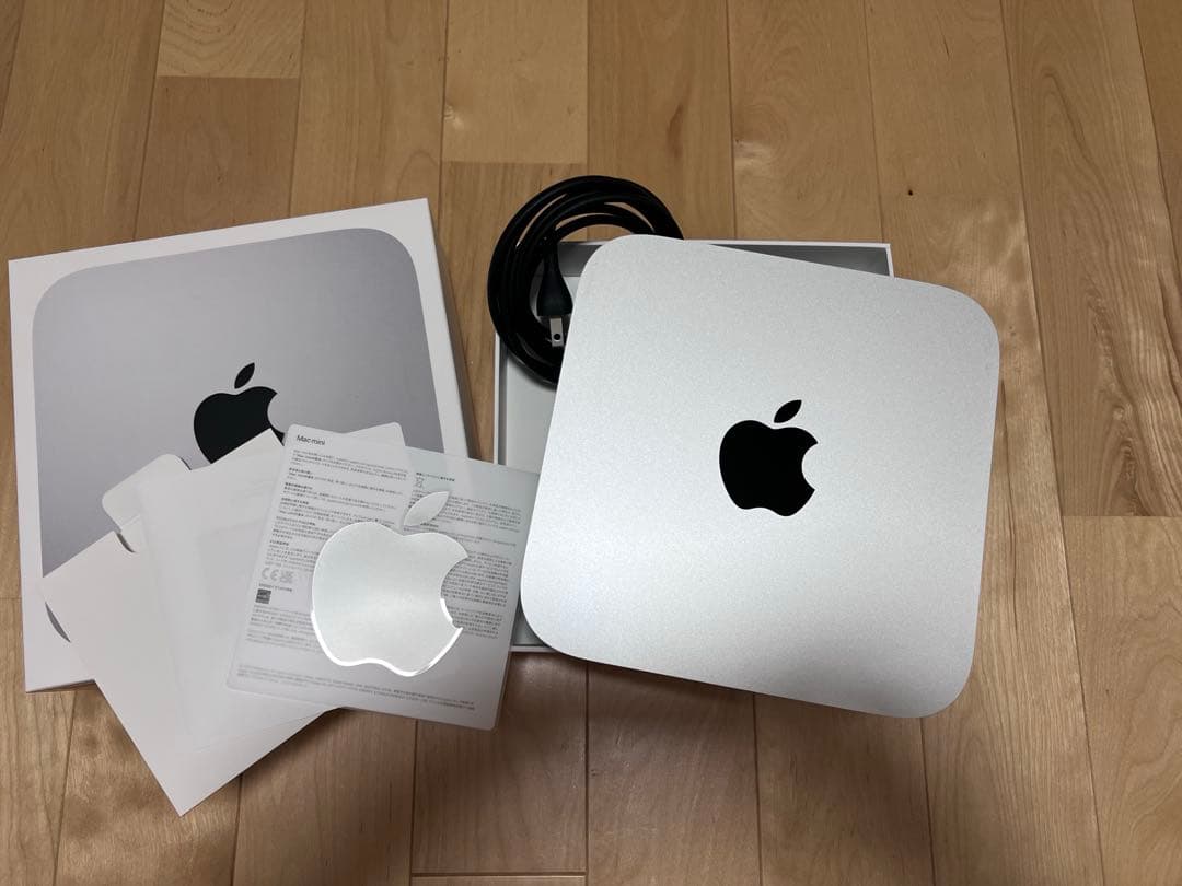 な*ー様 Mac mini M2 シルバー (2023) 8GB/256GB