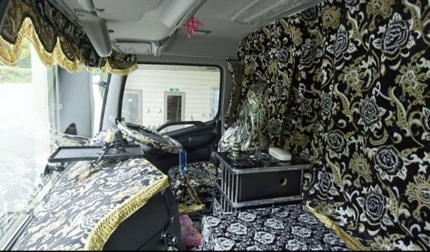 金華山モンブランローズ.日野プロフィア.ラウンドカーテン