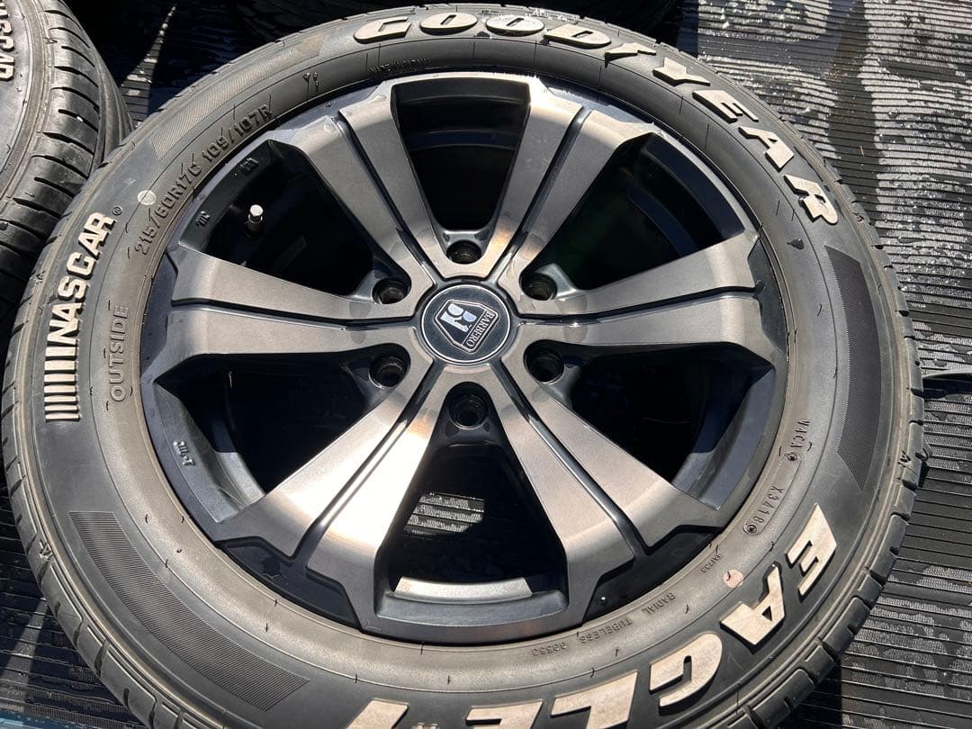 BARBERO 17インチ　ホイール、タイヤセット　ハイエース