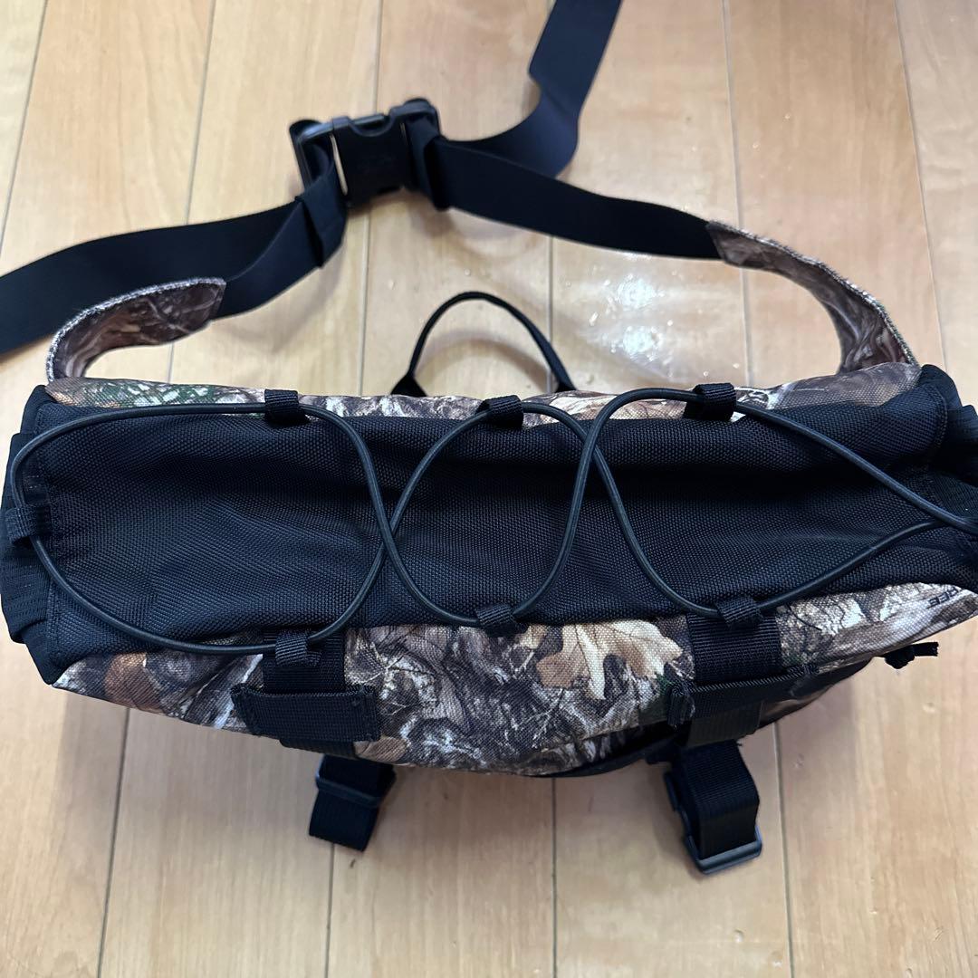 Supreme シュプリーム ウエストバッグ ボディバッグ リアルツリー