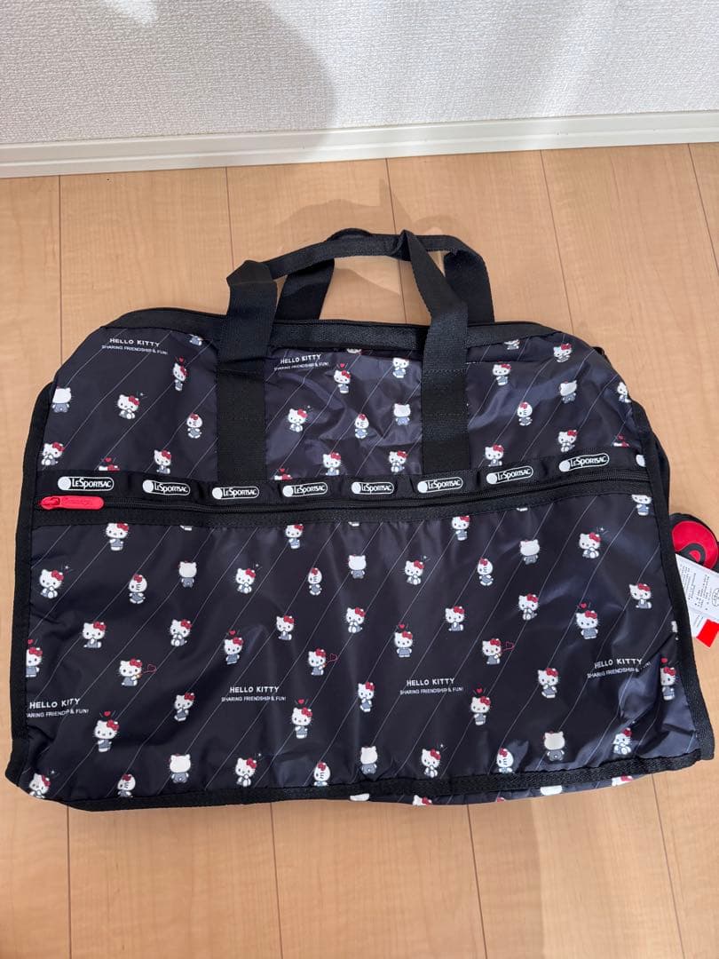 レスポートサック　サンリオ　ハローキティ ボストンバッグ　ポーチキーホルダー付き