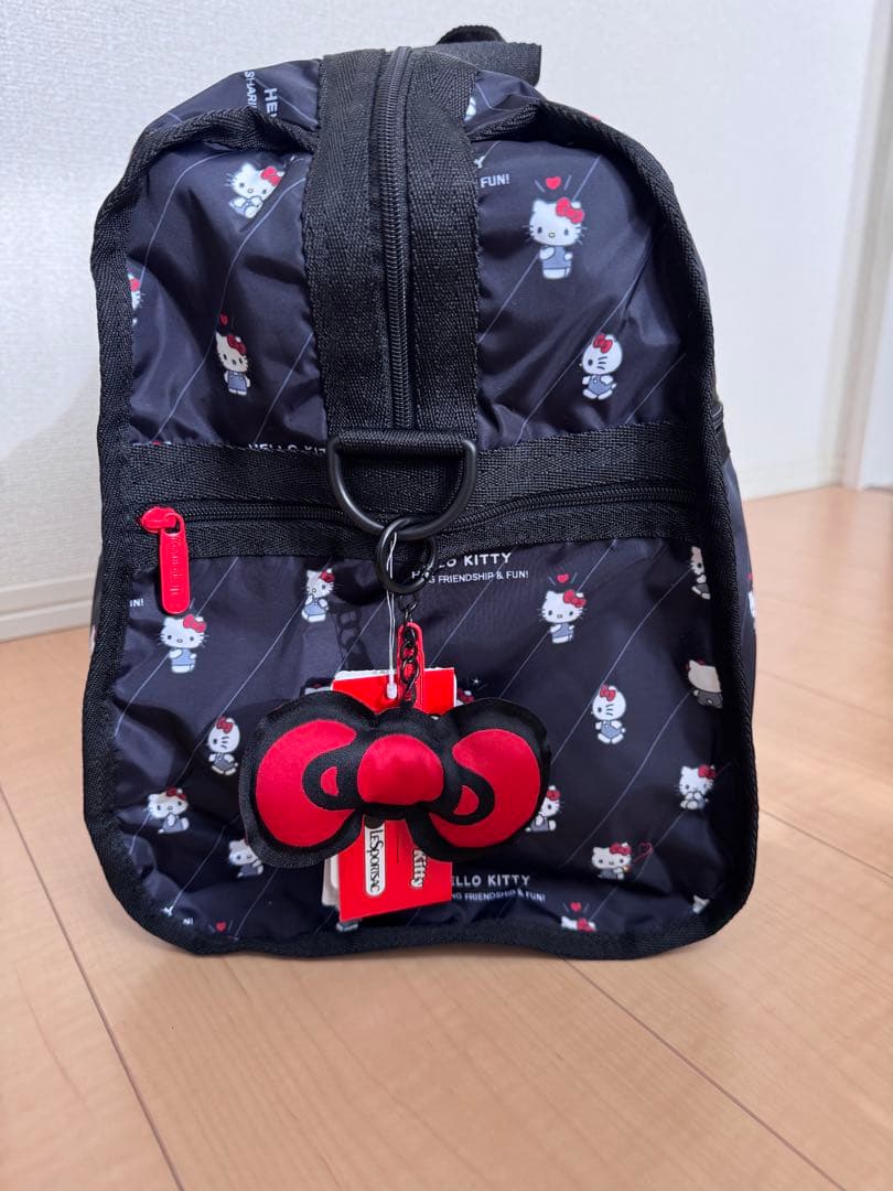 レスポートサック　サンリオ　ハローキティ ボストンバッグ　ポーチキーホルダー付き