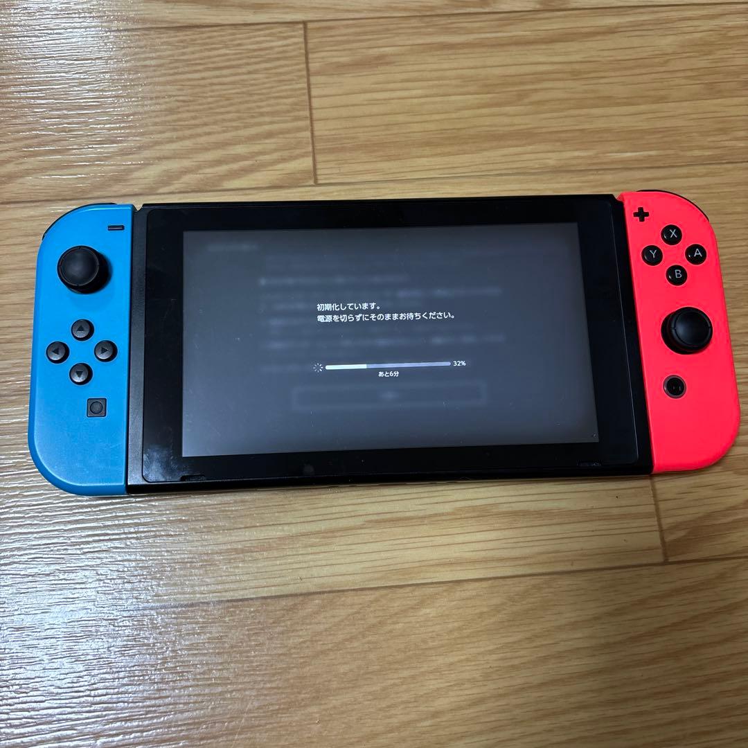 【ホリパッド付属】Nintendo Switch ネオンブルー、レッド