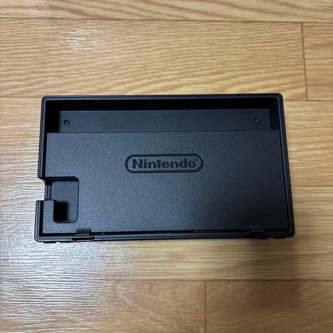 【ホリパッド付属】Nintendo Switch ネオンブルー、レッド