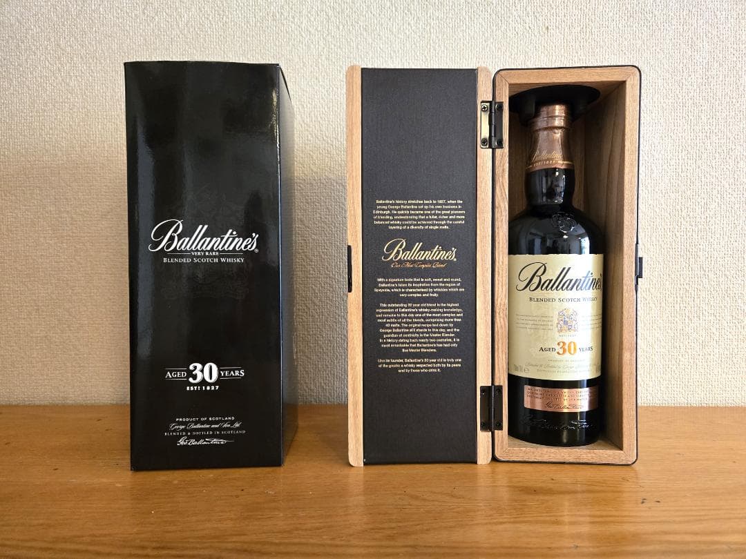 ウイスキー Ballantine's 30 Years Blended Scotch