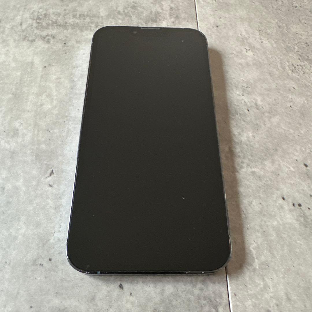 Apple iPhone 13 本体 ブルー 充電ケーブル付き 82％