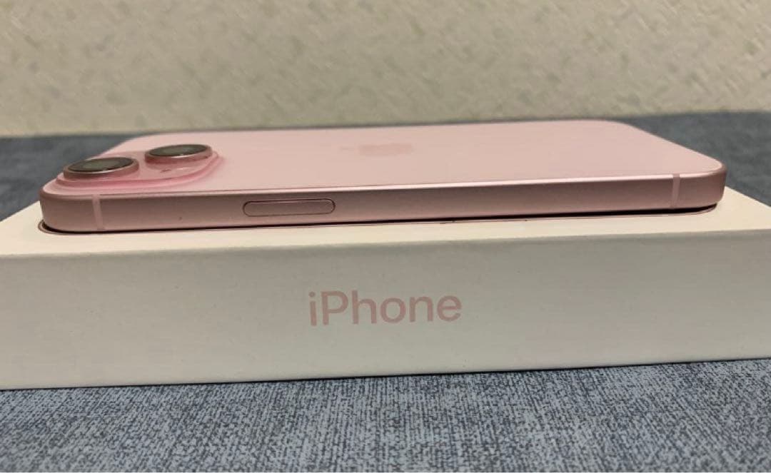 【限定１個】Iphone15ピンクApple純正バッテリー100% ほぼ未使用品