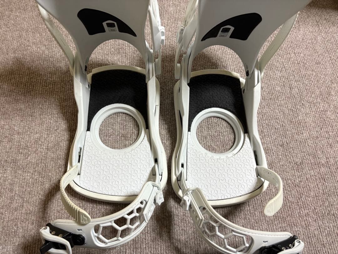 ユニオン ビンディング ストラータ Sサイズ