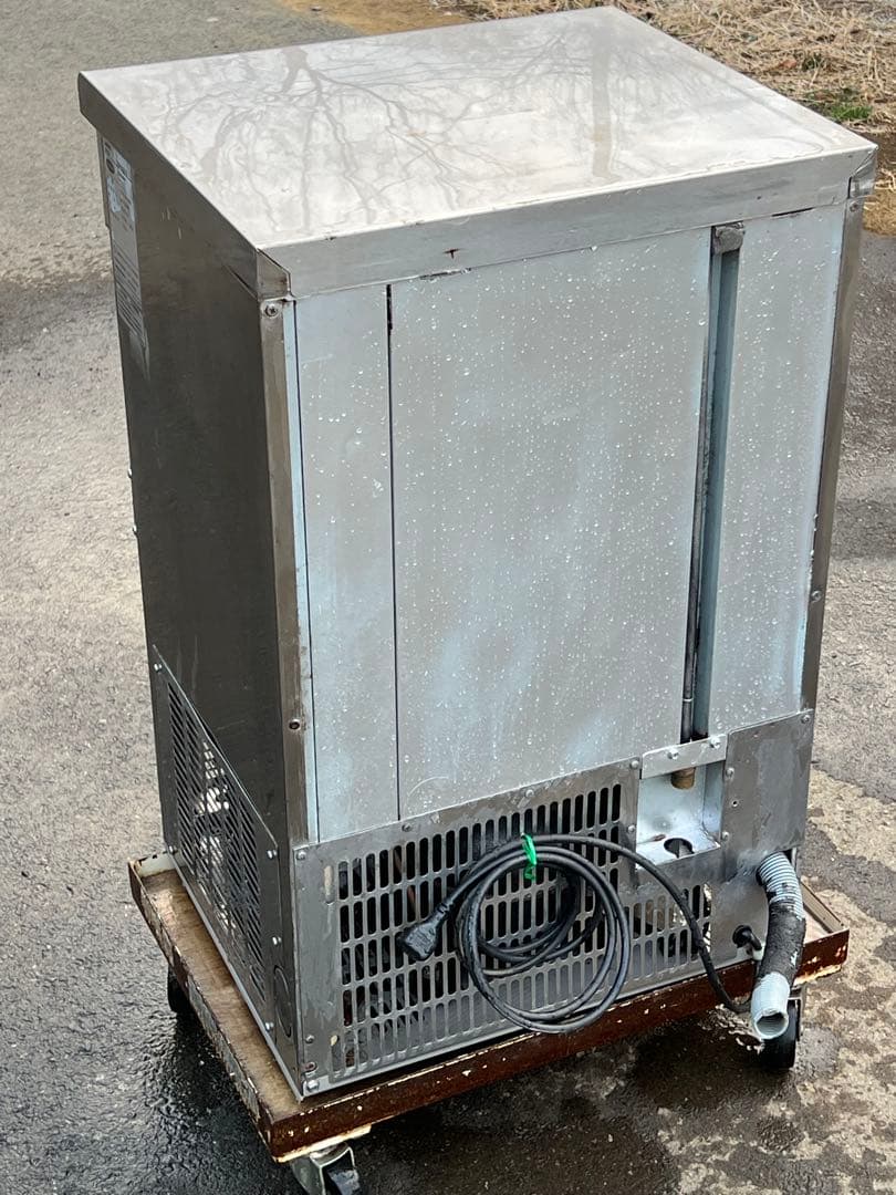 うらちゃん 　全自動製氷機SIM-S3500