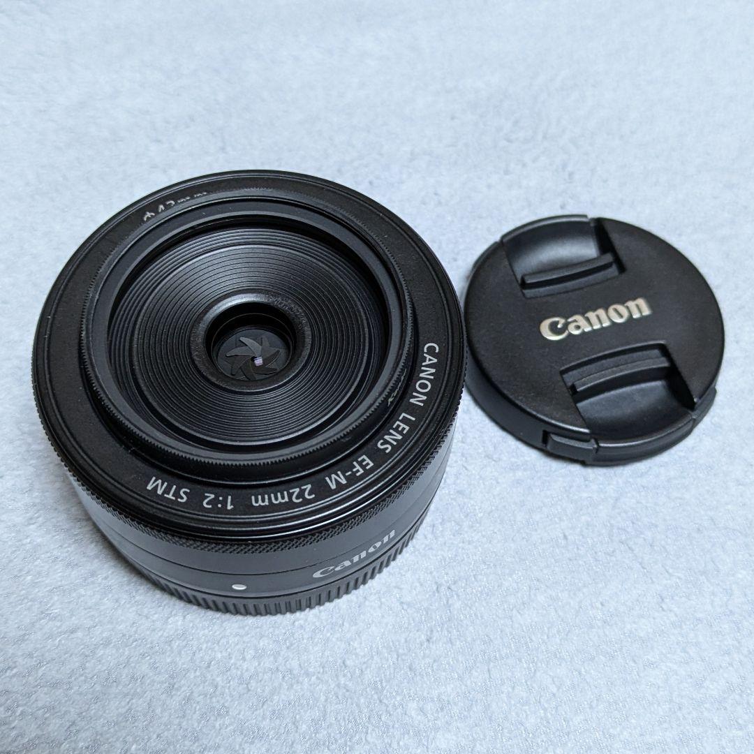 【中古】EOS Kiss M 本体/レンズ3本/付属品/その他