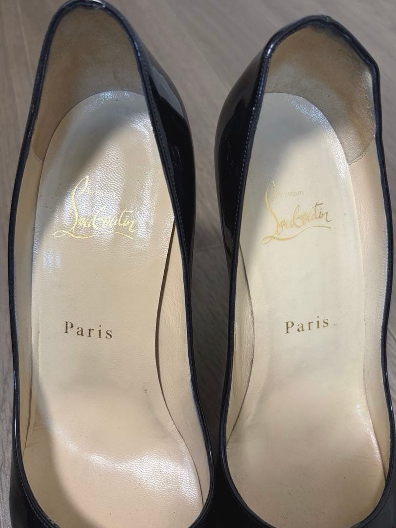 Christian Louboutin オープントゥ ブラック