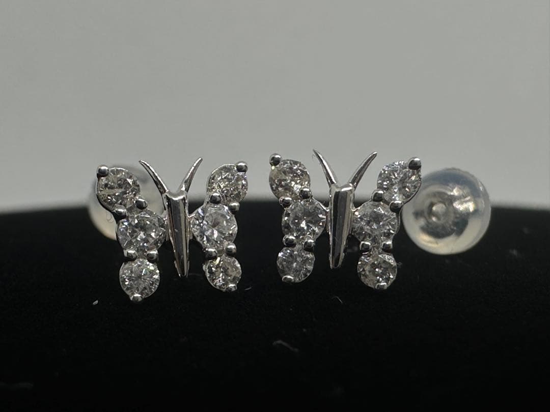 日本製ゴールド K18 ホワイトゴールド ダイヤモンド バタフライ ピアス