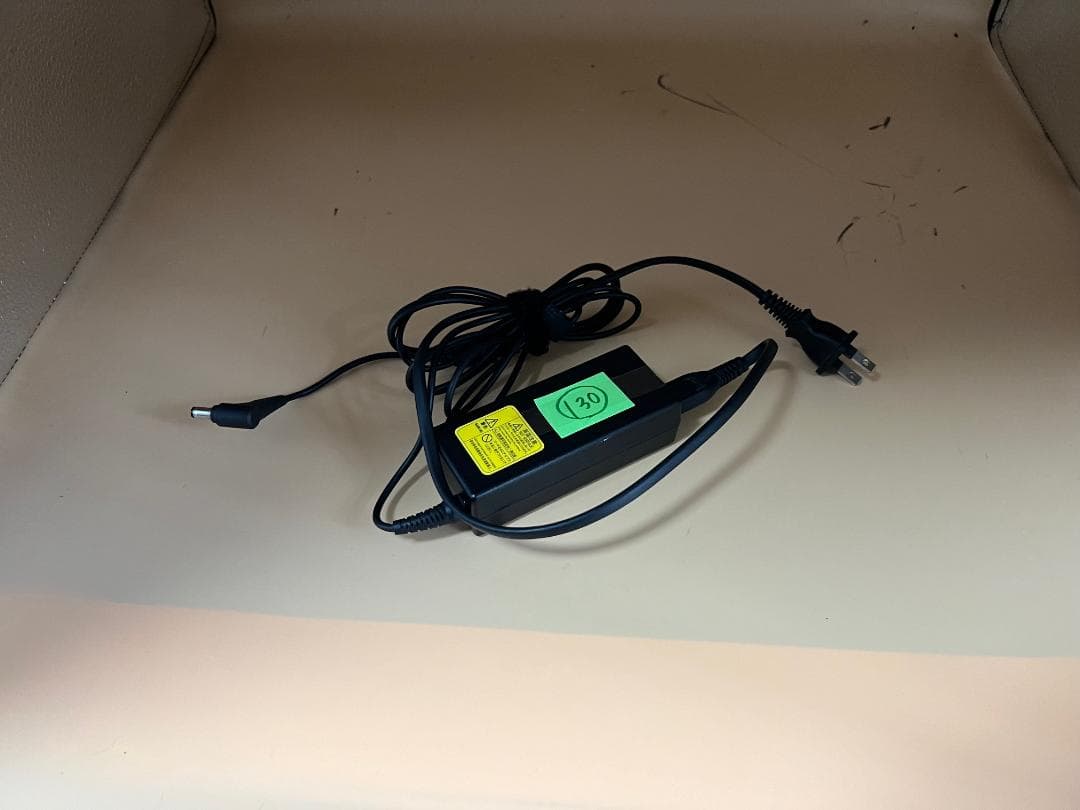 中古ノートパソコンHP 130 LaVie PC-LS350SSB-J