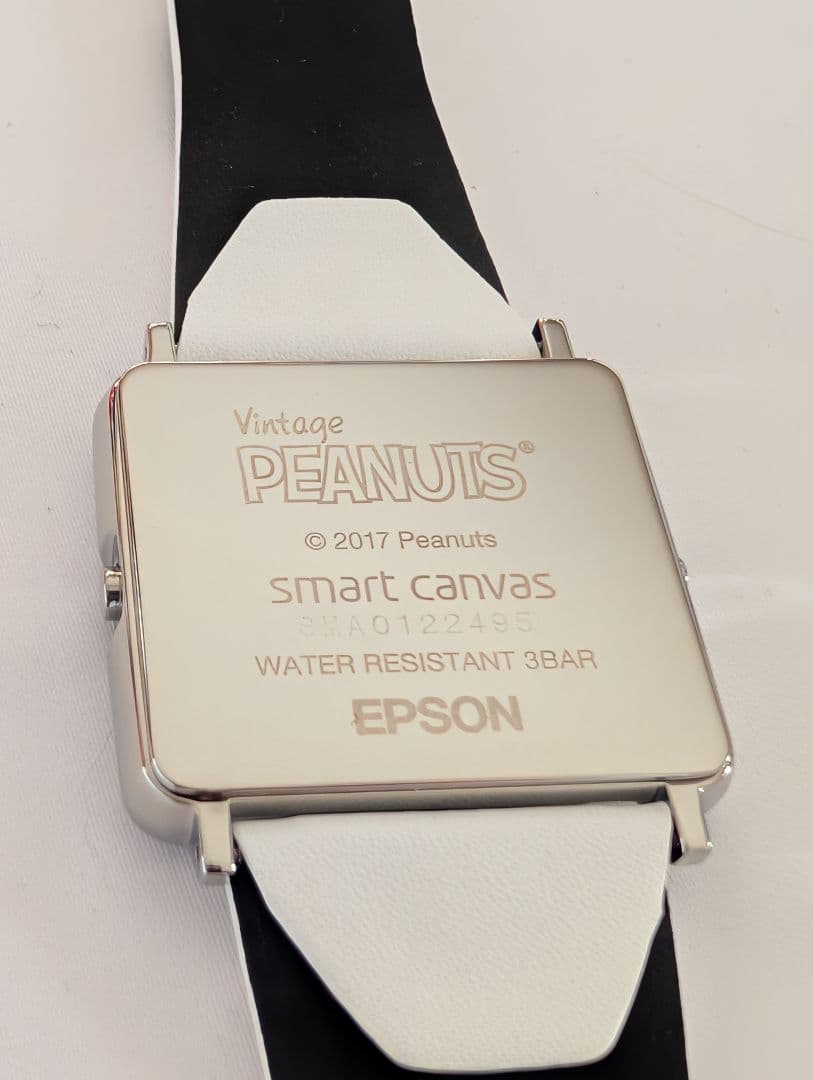 新品未使用　EPSONスマートキャンバス　ヴィンテージスヌーピー腕時計