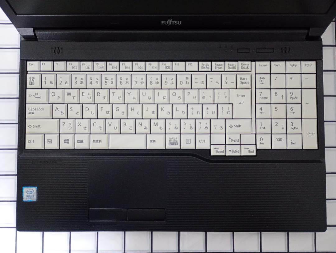 ◎動作確認済　第8世代 Core-i5／富士通／Windows11 pro