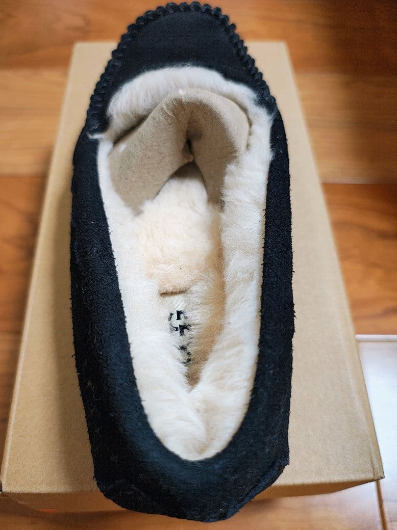 UGG ブラック スエード モカシン 24 新品未使用