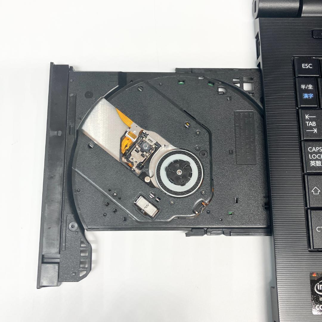 事務作業スイスイ❣️高速SSD・メモリ8GB DVD カメラ付き ノートパソコン