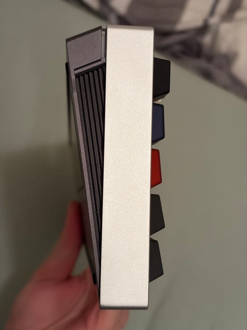 Neson design 700E キーボード