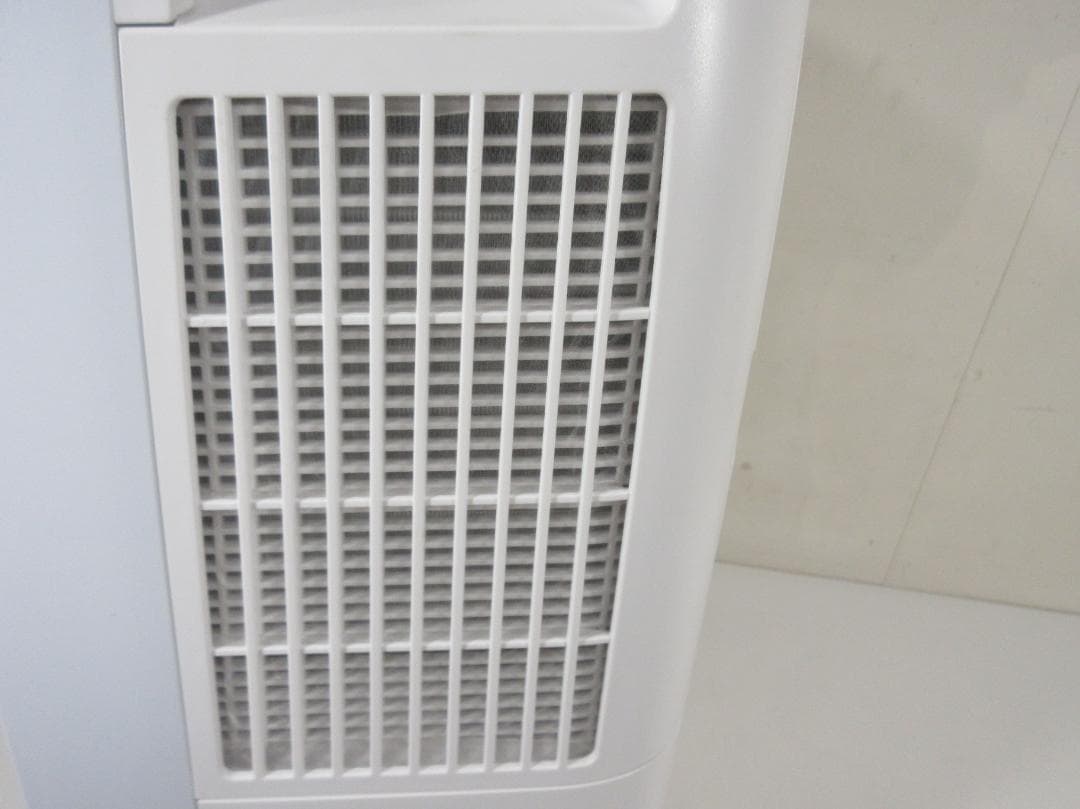 naka◆CM-P100-W ホワイト除湿機 スリムデザイン