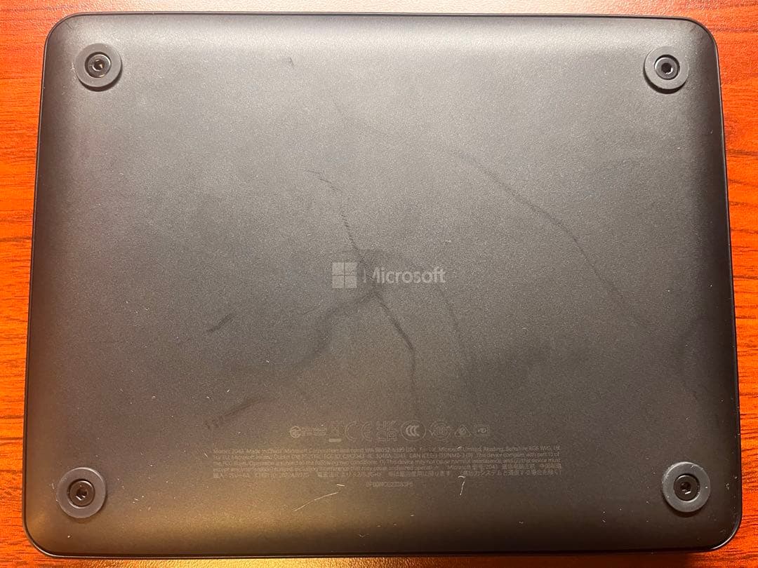 Windows 開発キット 2023 (Windows Dev Kit ジャンク