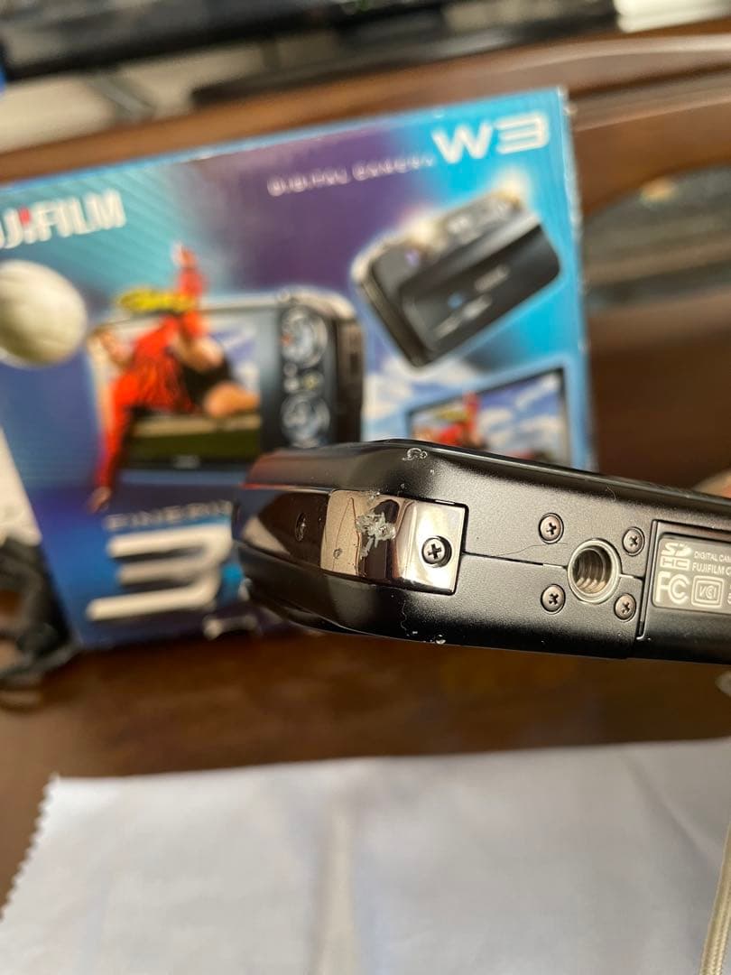 FUJIFILM FINEPIX REAL 3D W3 本体