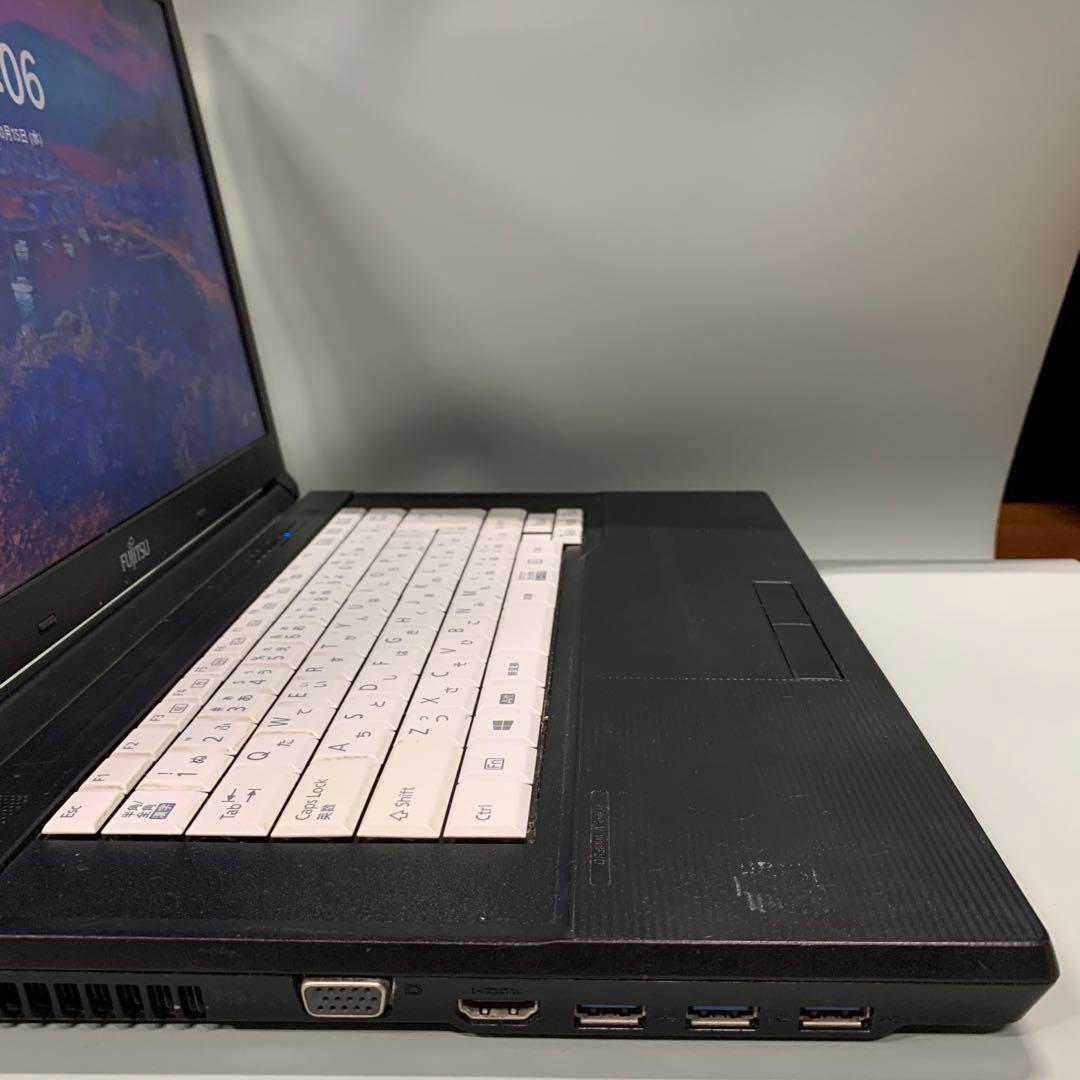 DVD 爆速SSD Windows11 ノートパソコン美品 富士通