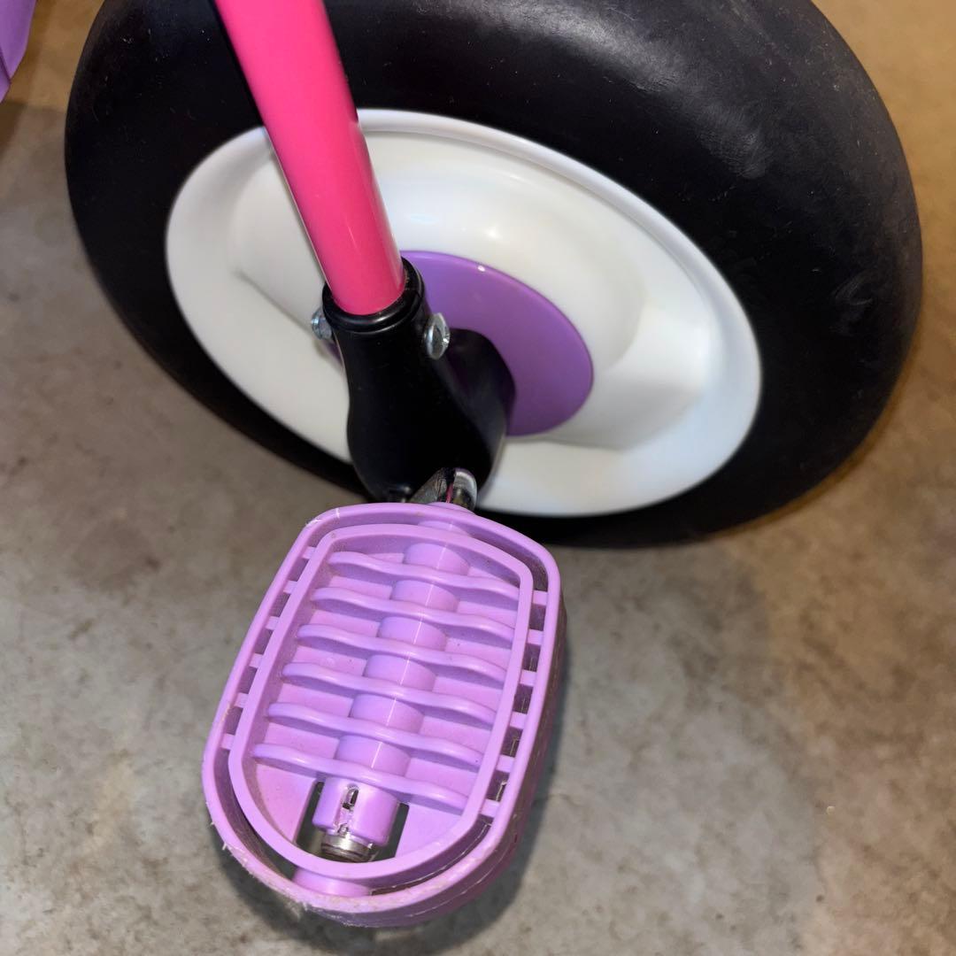 AiRi　三輪車　アイデス ミニー デザイン