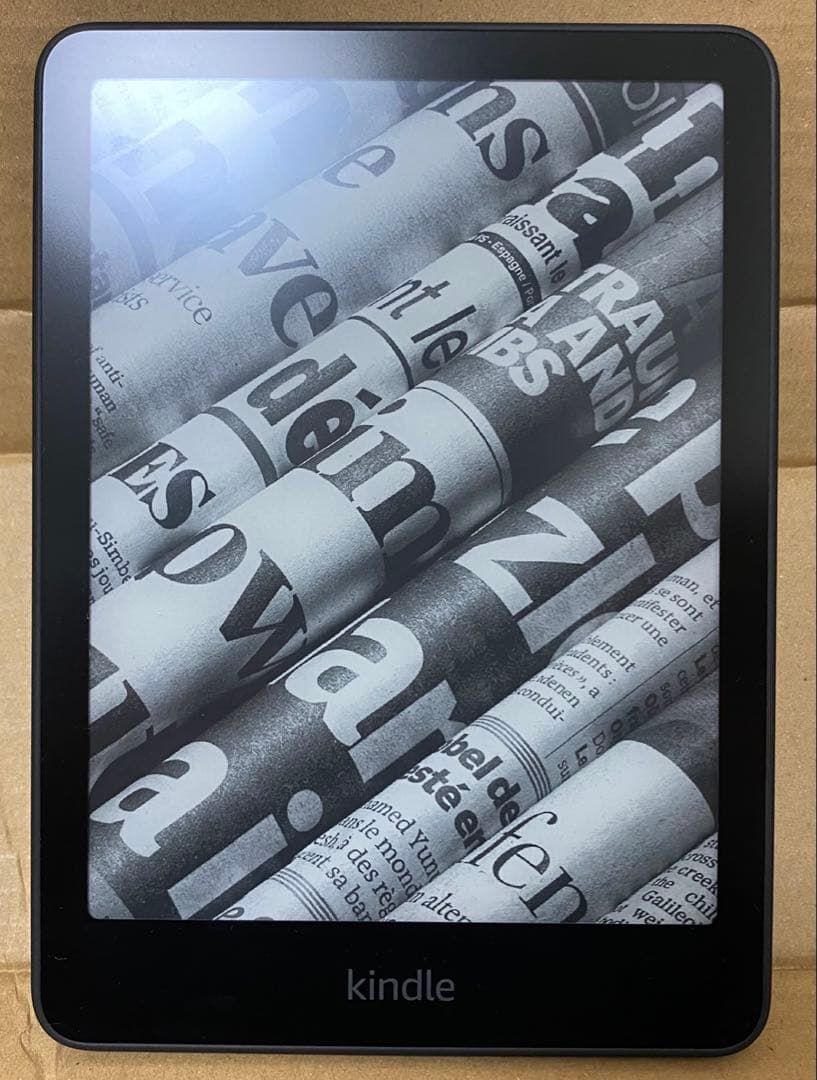 12世代 Kindle Paperwhite 16GB カバー付